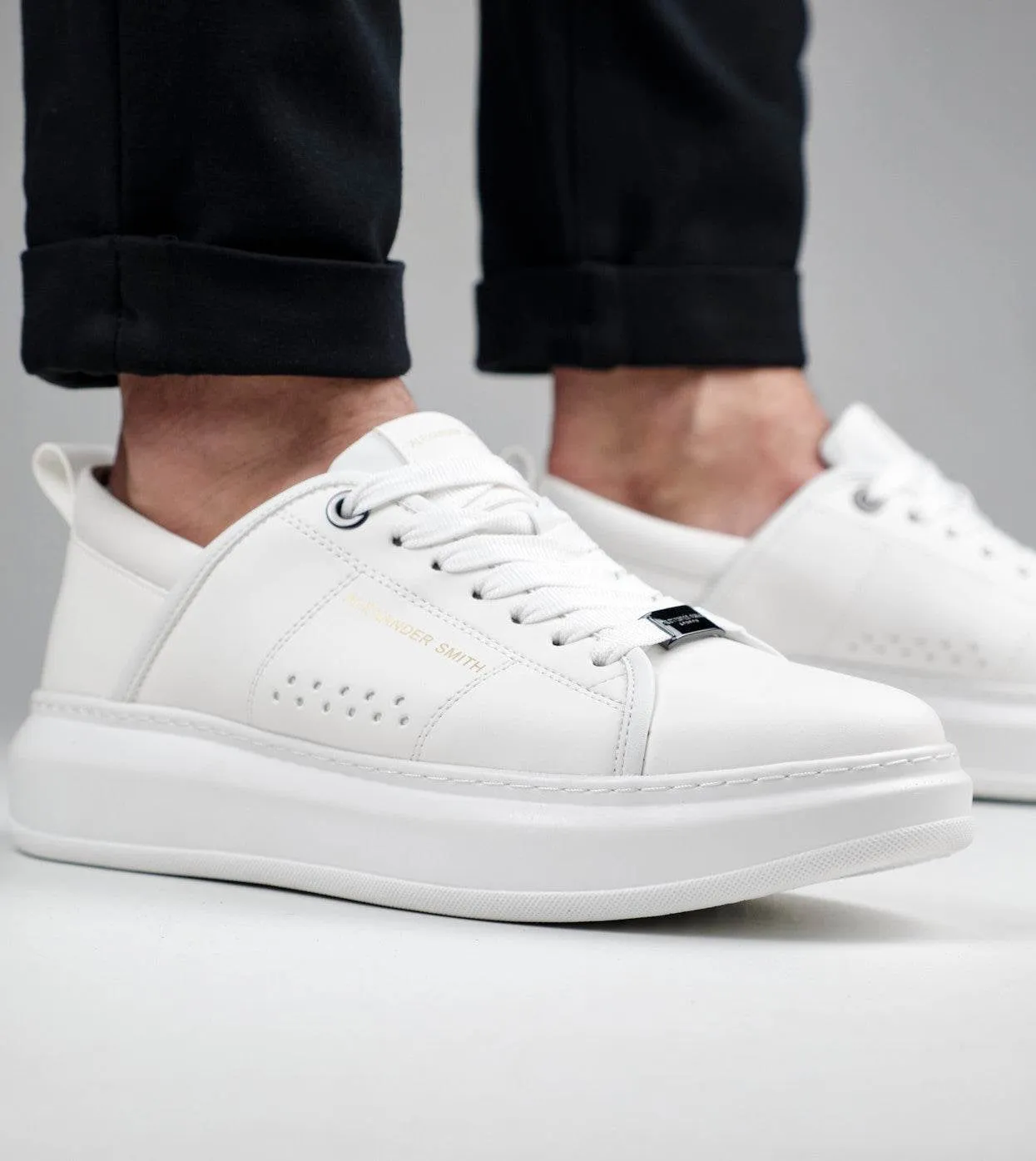 Eco Wembley Man Total White